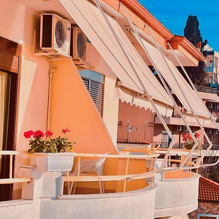 Hotel Lungomare Vlora Kültér fotó